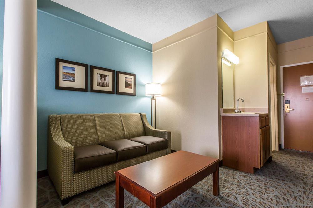 Comfort Suites Southport - Oak Island Εξωτερικό φωτογραφία